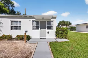 304 Cypress Dr, Lake Park, FL 33403 - Photo 46