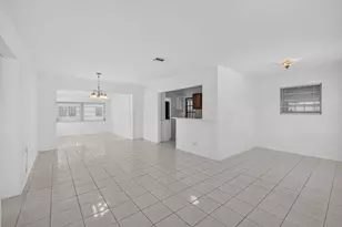 304 Cypress Dr, Lake Park, FL 33403 - Photo 8