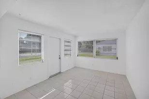 304 Cypress Dr, Lake Park, FL 33403 - Photo 16