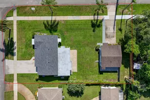 304 Cypress Dr, Lake Park, FL 33403 - Photo 82