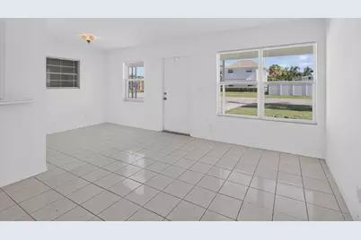 304 Cypress Drive, Lake Park, FL 33403 - Photo 6