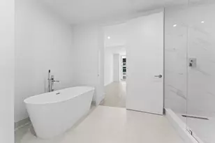 220 Lake Shore Dr, Lake Park, FL 33403 - Photo 24