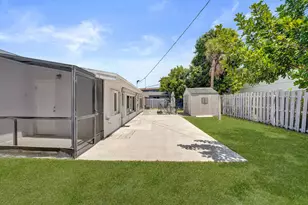 1738 NE 52nd St, Fort Lauderdale, FL 33334 - Photo 46