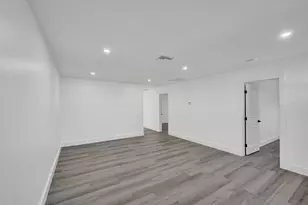 1738 NE 52nd St, Fort Lauderdale, FL 33334 - Photo 6