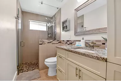 990 Hickory Trail, Wellington, FL 33414 - Photo 24