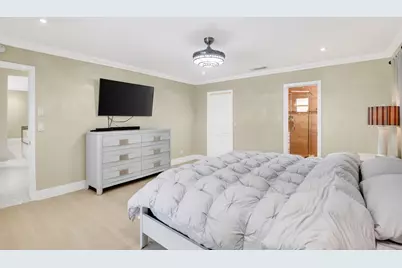 990 Hickory Trail, Wellington, FL 33414 - Photo 34