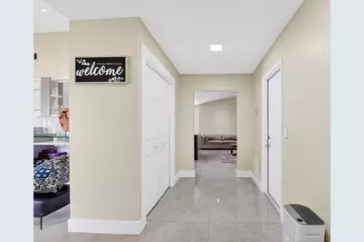 990 Hickory Trail, Wellington, FL 33414 - Photo 6