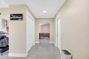 990 Hickory Trail, Wellington, FL 33414 - Photo 6
