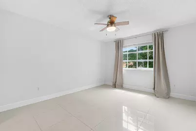 131 Yacht Club Way #307, Hypoluxo, FL 33462 - Photo 20