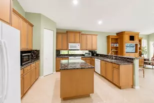 8855 Majorca Bay Dr, Lake Worth, FL 33467 - Photo 10