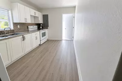 444 NW 80th Street, Miami, FL 33150 - Photo 4