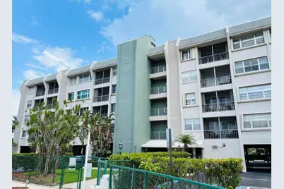 505 Spencer Drive #312, West Palm Beach, FL 33409 - Photo 1