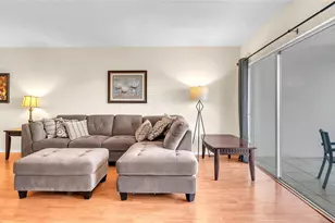 3150 N Palm Aire Dr, Pompano Beach, FL 33069 - Photo 4