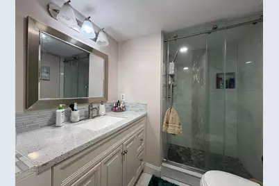 1630 Embassy Drive #311, West Palm Beach, FL 33401 - Photo 10