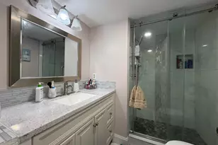 1630 Embassy Dr, West Palm Beach, FL 33401 - Photo 10