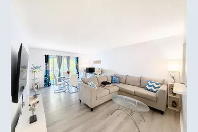 1630 Embassy Drive #311, West Palm Beach, FL 33401 - Photo 4