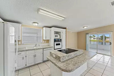 8479 Labelia Court, Port Saint Lucie, FL 34952 - Photo 10