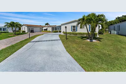 8479 Labelia Court, Port Saint Lucie, FL 34952 - Photo 2