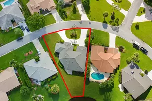 2346 SW Creekside Dr, Palm City, FL 34990 - Photo 6