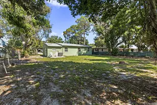 205 N 21st St, Fort Pierce, FL 34950 - Photo 16