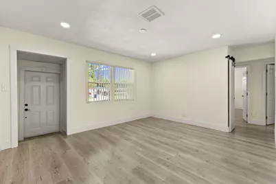 205 N 21st Street, Fort Pierce, FL 34950 - Photo 10