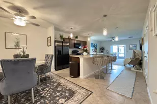 839 Persimmon Pl, Fort Pierce, FL 34981 - Photo 4