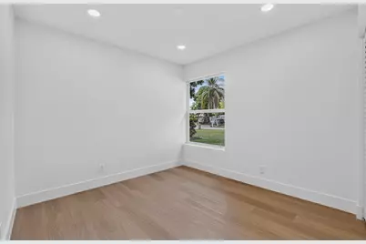386 NW 40th Terrace, Deerfield Beach, FL 33442 - Photo 28