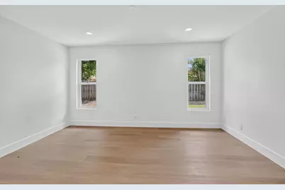 386 NW 40th Terrace, Deerfield Beach, FL 33442 - Photo 20