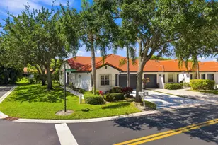 8088 Via Di Veneto, Boca Raton, FL 33496 - Photo 2