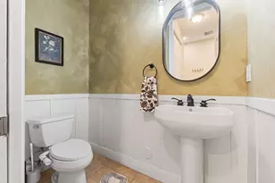 1323 NE 5th Terrace, Fort Lauderdale, FL 33304 - Photo 22