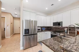 1323 NE 5th Terrace, Fort Lauderdale, FL 33304 - Photo 14
