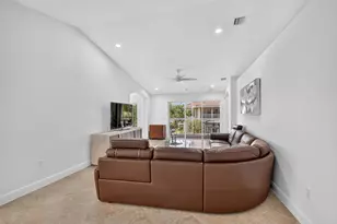 12447 Crystal Pointe Dr, Boynton Beach, FL 33437 - Photo 26