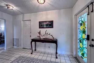 569 Dollarspot Ct, Wellington, FL 33414 - Photo 6