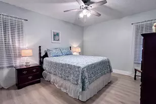569 Dollarspot Ct, Wellington, FL 33414 - Photo 36