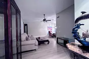 569 Dollarspot Ct, Wellington, FL 33414 - Photo 8