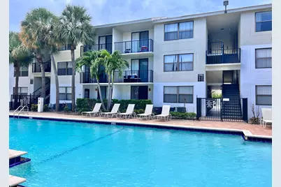738 Executive Center Drive #32, West Palm Beach, FL 33401 - Photo 12