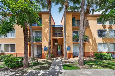 10717 E Cleary Boulevard E #106, Plantation, FL 33324 - Photo 1