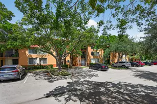 10717 E Cleary Blvd E, Plantation, FL 33324 - Photo 32
