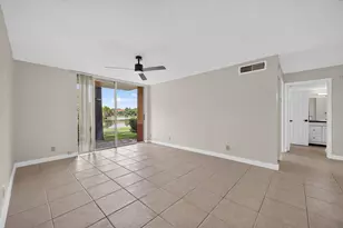 10717 E Cleary Blvd E, Plantation, FL 33324 - Photo 6
