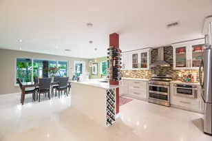 1743 NE 27th St, Wilton Manors, FL 33334 - Photo 8