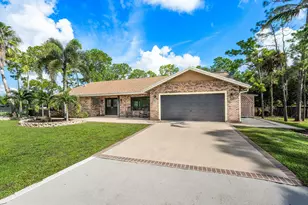 18429 Sycamore Dr W, Loxahatchee, FL 33470 - Photo 4