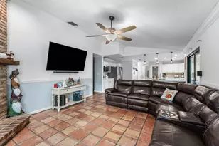 18429 Sycamore Dr W, Loxahatchee, FL 33470 - Photo 24