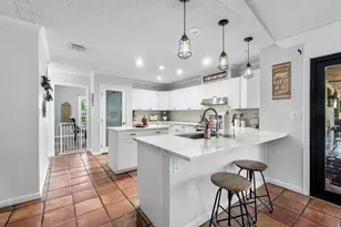 18429 Sycamore Dr W, Loxahatchee, FL 33470 - Photo 22