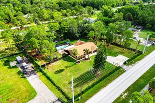18429 Sycamore Dr W, Loxahatchee, FL 33470 - Photo 48