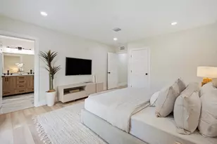 8201 NW 67th Ave, Tamarac, FL 33321 - Photo 10