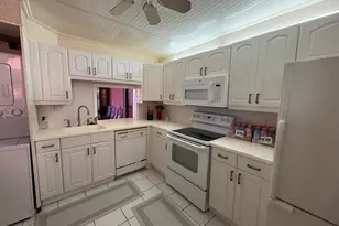 680 Tennis Club Dr, Fort Lauderdale, FL 33311 - Photo 4