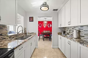 508 NE 2nd Terrace, Deerfield Beach, FL 33441 - Photo 10