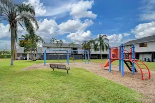 5904 Channel Dr, Greenacres, FL 33463 - Photo 32