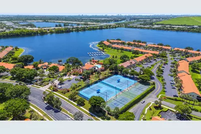 84 Centennial Court, Deerfield Beach, FL 33442 - Photo 34