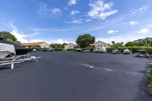 84 Centennial Ct, Deerfield Beach, FL 33442 - Photo 36